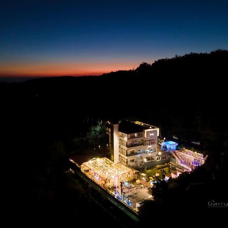 Hotel Rajpur Heights Dehradun Extérieur photo